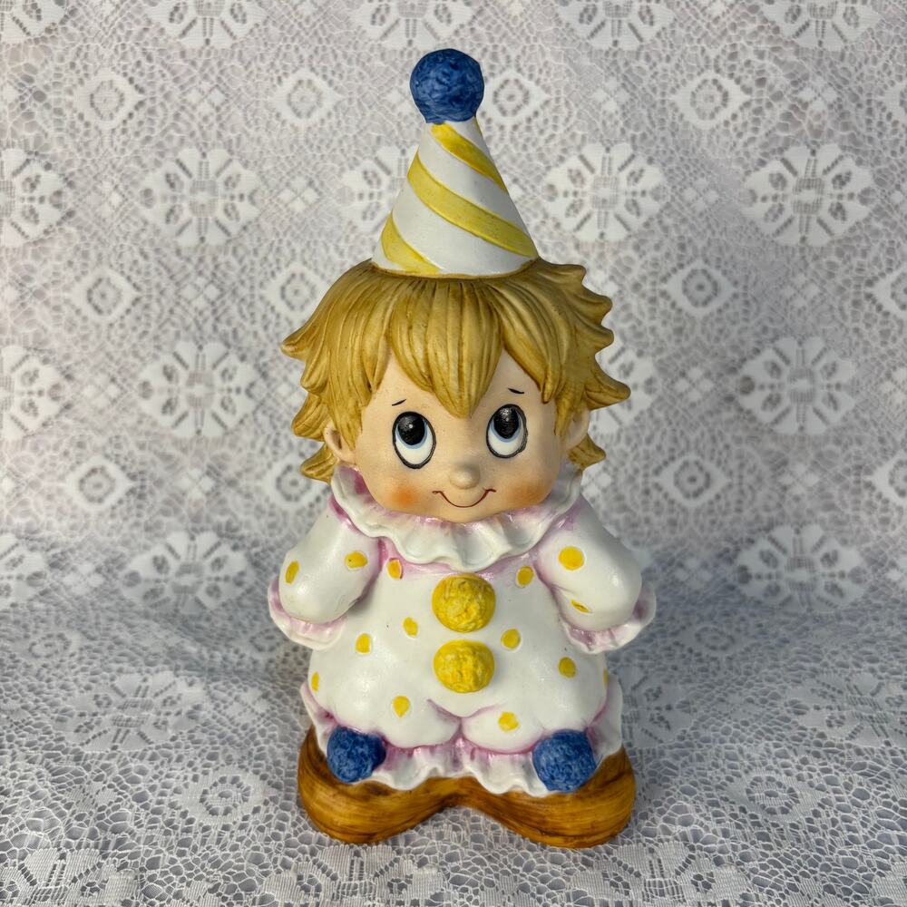 Vintage Lefton China 07725 Hand Painted Clown Figurine Light 8" Porcelain